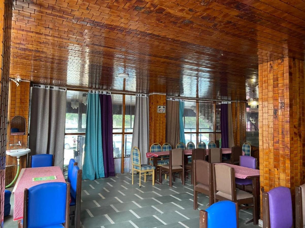 Hotel Hadimba - In City Center Manāli Екстериор снимка