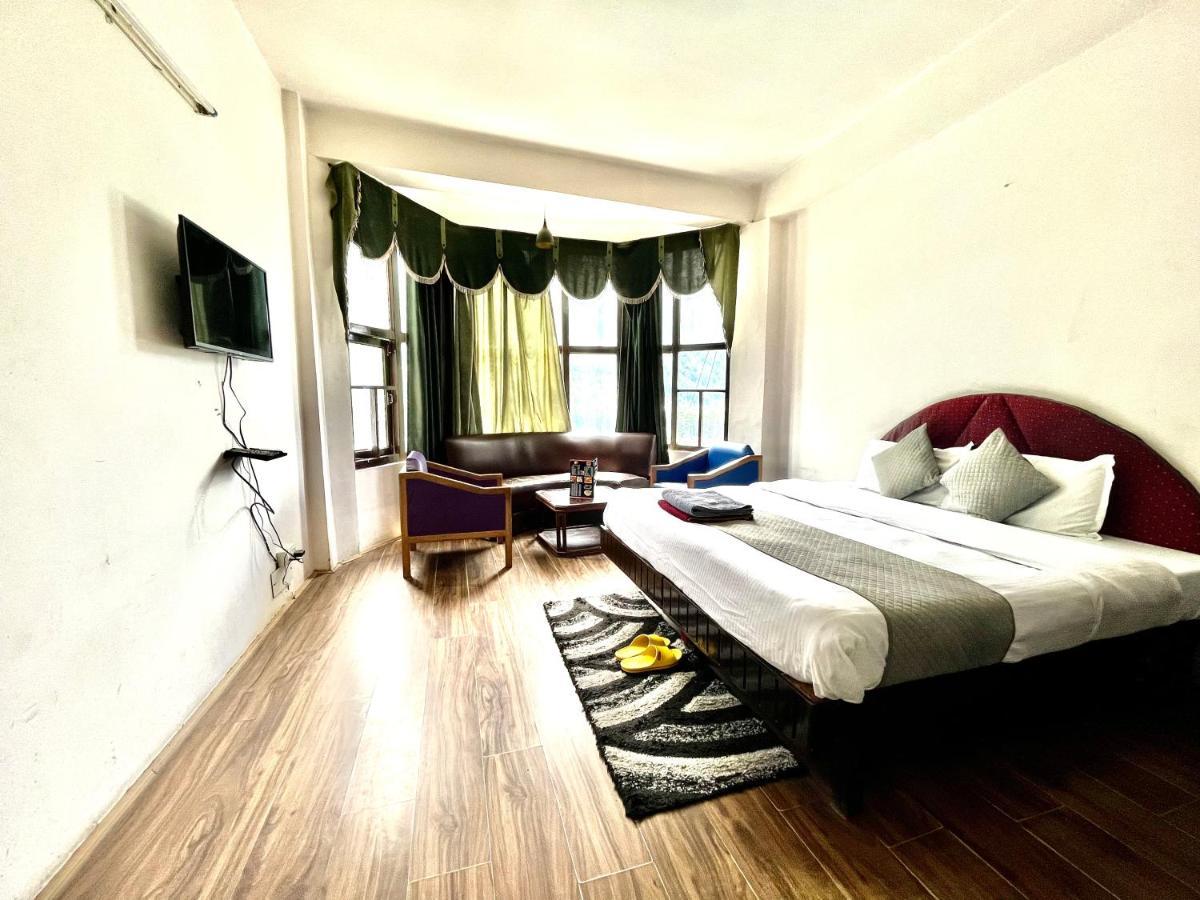 Hotel Hadimba - In City Center Manāli Екстериор снимка