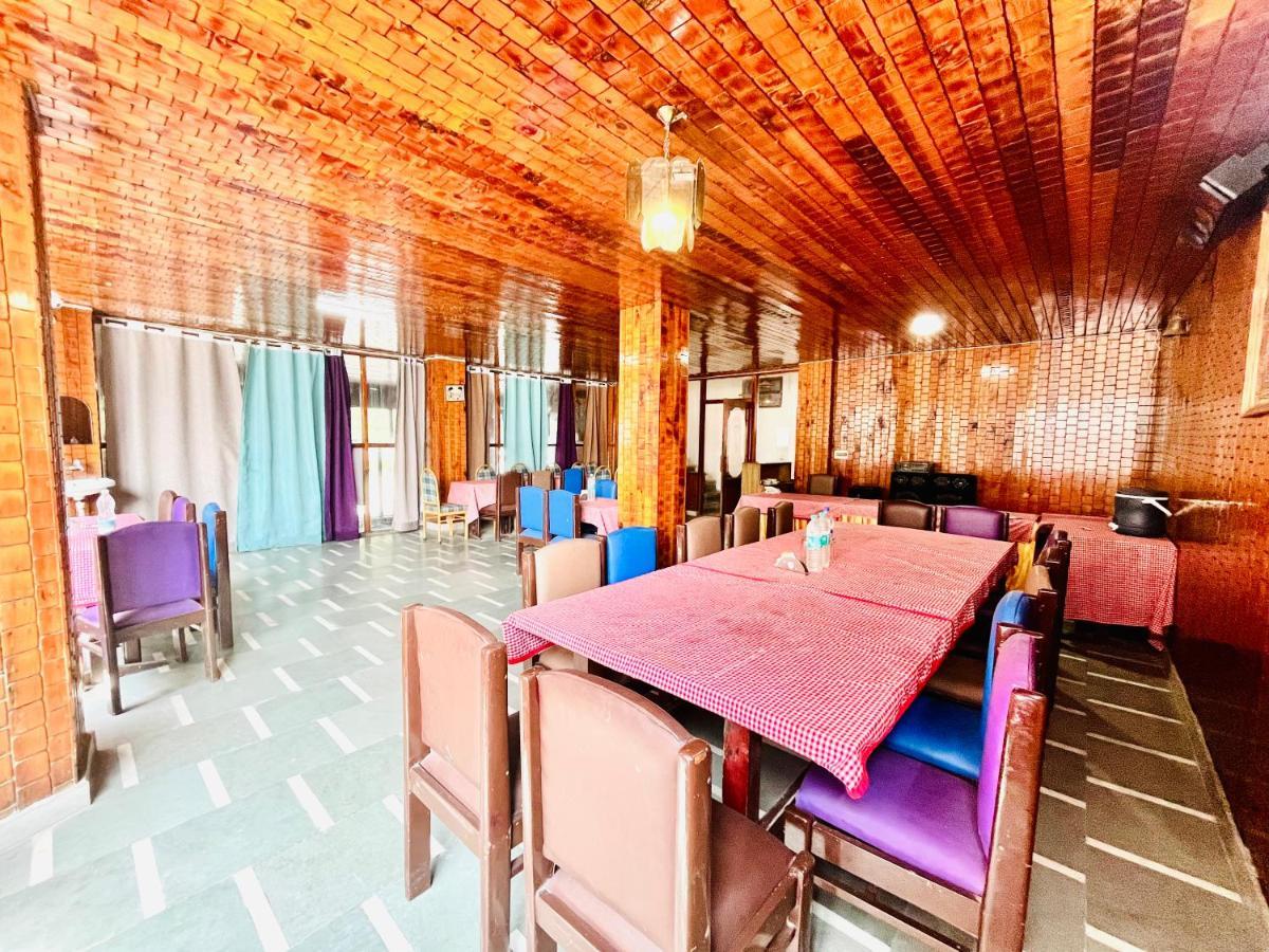 Hotel Hadimba - In City Center Manāli Екстериор снимка