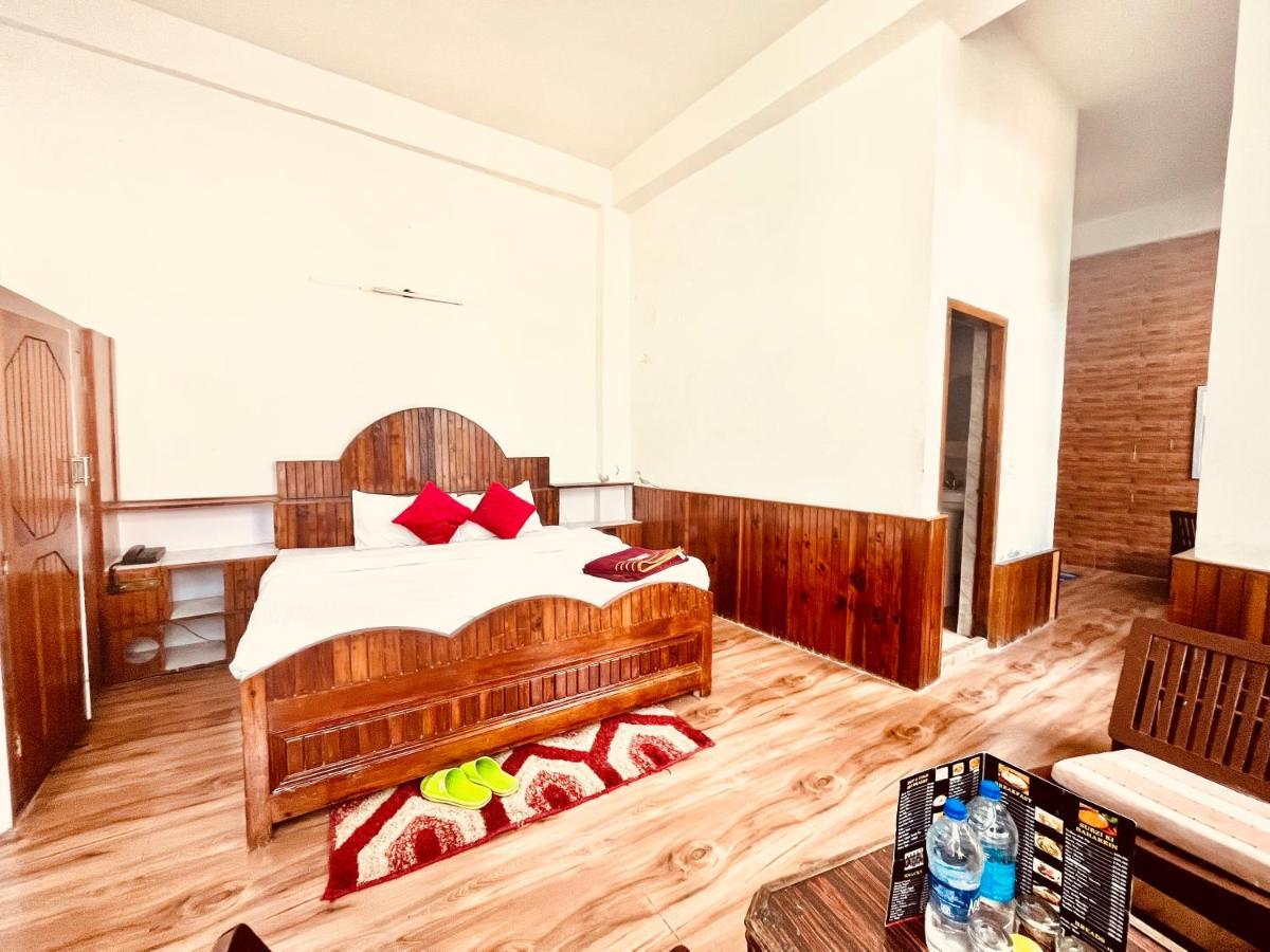 Hotel Hadimba - In City Center Manāli Екстериор снимка